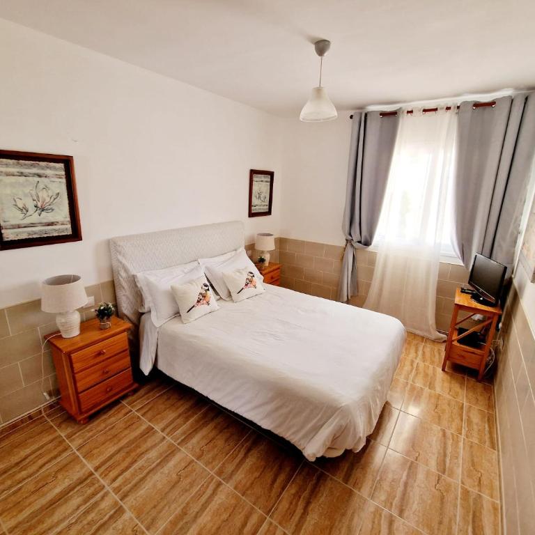 IDEAL CON NIÑOS , WIFI GRATIS Y PLAYA - Apartamento - Planta baja - 5