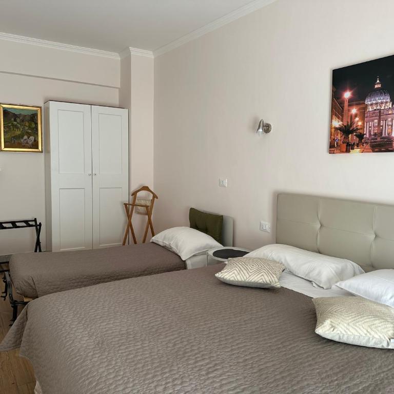 GOLDEN ROOMS Cipro - Triple Room with Balcony - 9