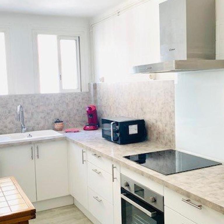 Charmant F2 en centre-ville avec parking, balcon et équipements modernes - Appartamento con 1 Camera da Letto - 16