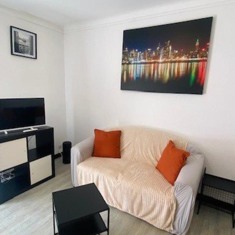 Charmant F2 en centre-ville avec parking, balcon et équipements modernes - Appartamento con 1 Camera da Letto - 19