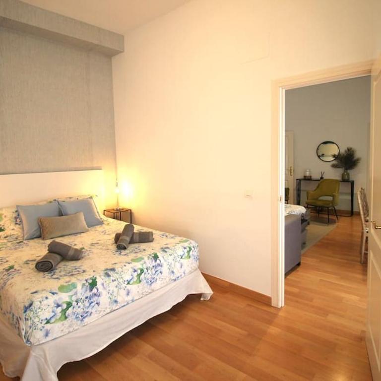 Bonito y Silencioso apartamento - Centro Histórico - Apartamento de 1 dormitorio - 2