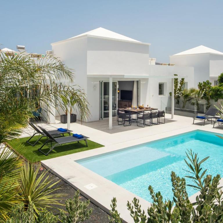 SUNRISE by Buenavilla - Three-Bedroom Villa - 20