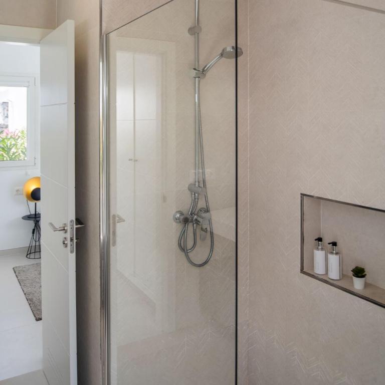 SUNRISE by Buenavilla - Three-Bedroom Villa - 23