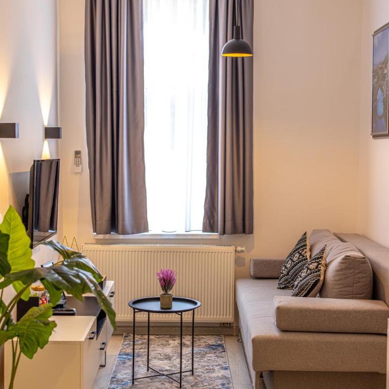 FIT Apartments - Superior Studio - 7