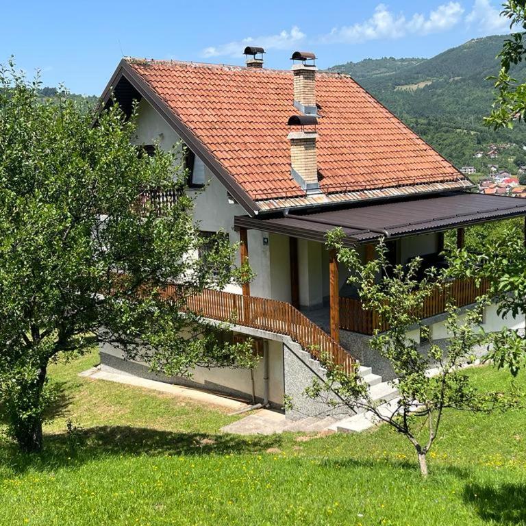 Happyland family home 2 - Two-Bedroom Apartment - 2