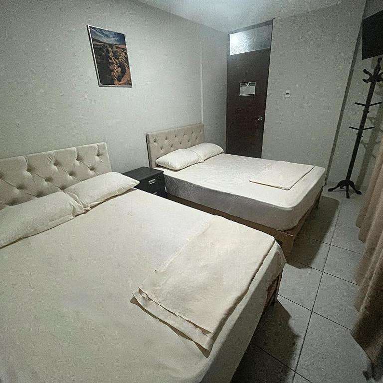 Hospedaje El Encanto del Bosque - Twin Room with Private Bathroom - 1