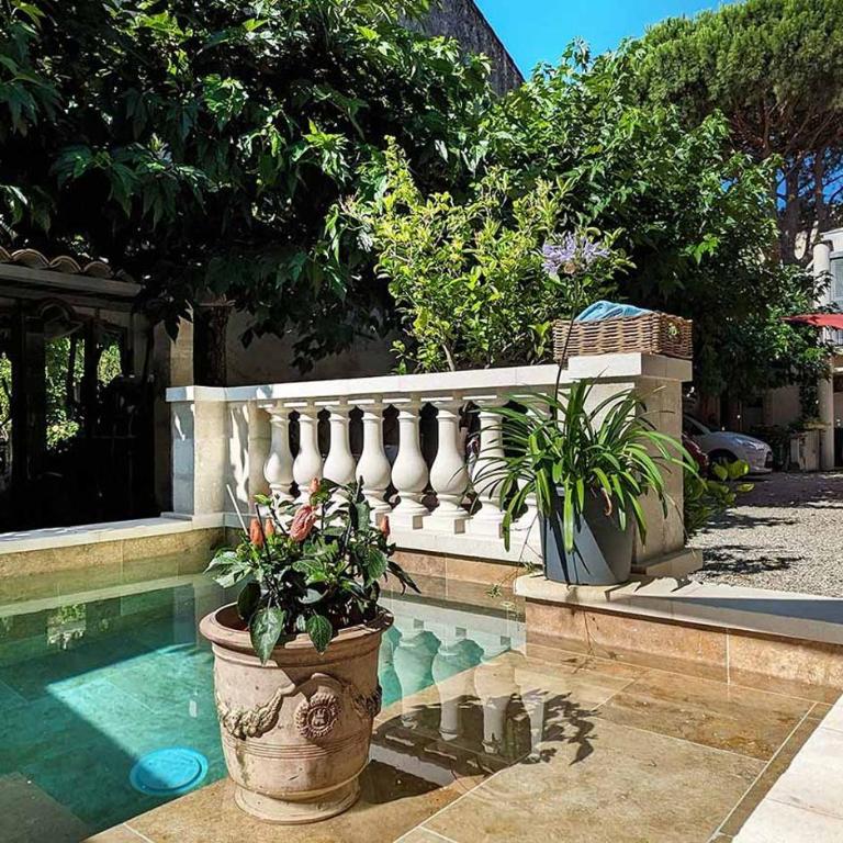 Les Studios de la Madeleine - Studio avec Kitchenette et Terrasse - 1