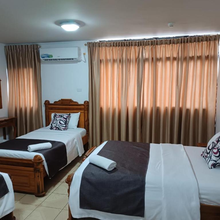 Hostal Bicentenario - Habitación Triple - 4