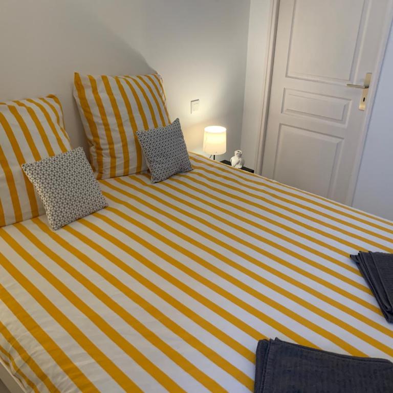 Biarritz centre, près Avenue de Verdun, cosy Apt 2 pieces , salon , chambre séparé, rue très calme à 10 minutes à pied de la grande plage - Appartement 1 Chambre - 21