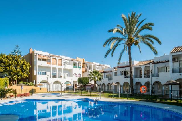 Apartamento Rio Marinas Nerja 46 - Apartamento con vistas a la piscina - 1