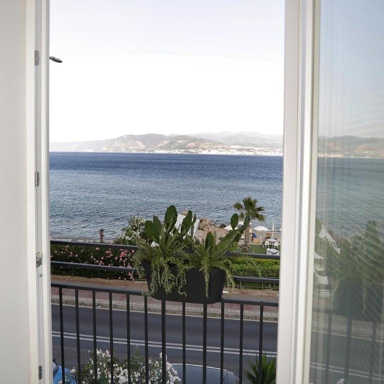 Casa Bomma - Appartamento Monolocale con Vista Mare - 12
