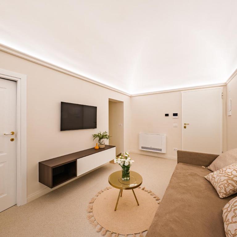 HelloAPULIA Charming Palazzo Clemente - self-catering suites with aircondition - Maisonette - 7