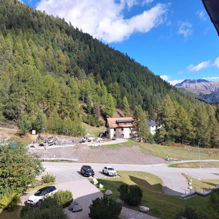 Cresta Ellie - Apartment mit Balkon - 22