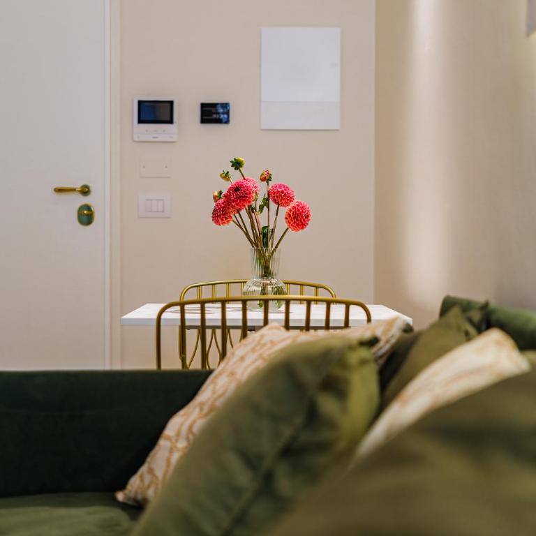 HelloAPULIA Charming Palazzo Clemente - self-catering suites with aircondition - One-Bedroom Apartment - 8