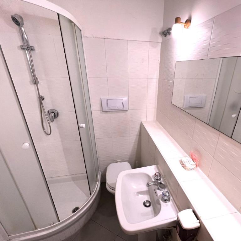 Booking Inn Settembre 95 - Standard Doppelzimmer - 13
