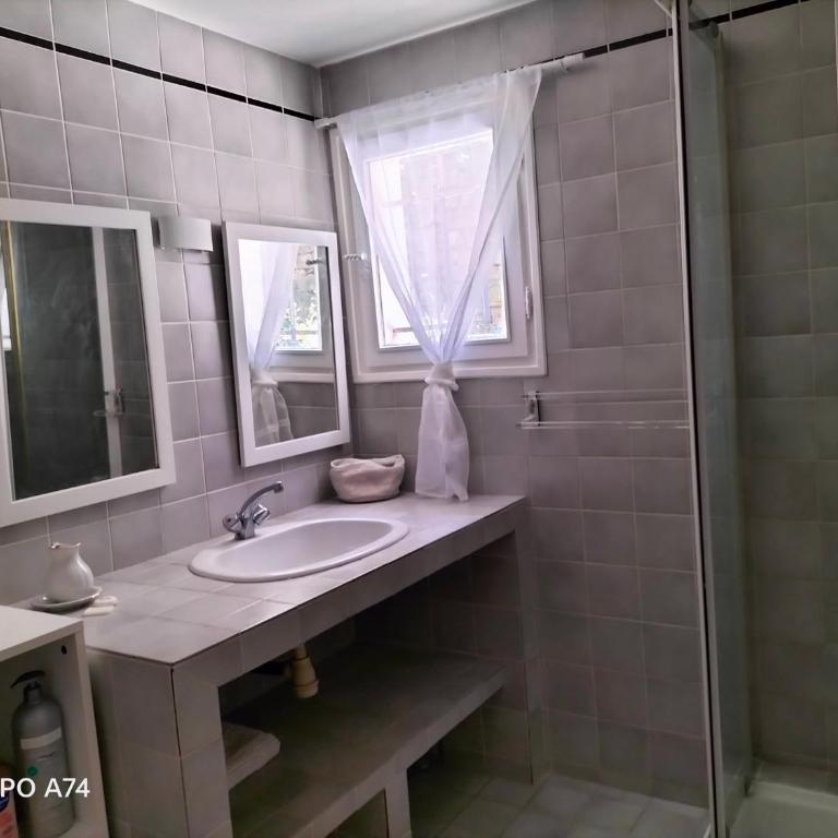 Bastide la Bohême - Two-Bedroom Apartment - 25