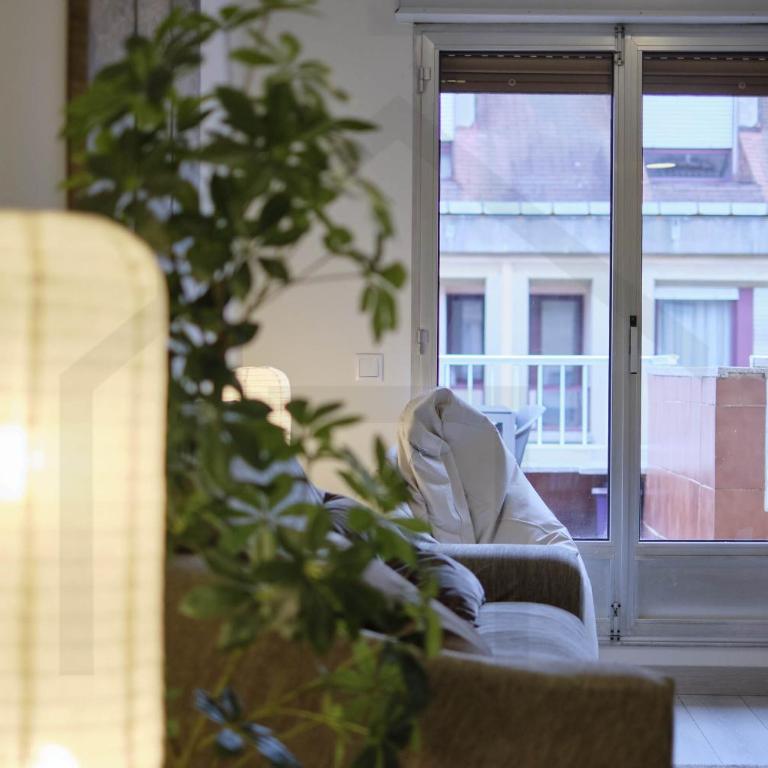 Ático Quintana I - con terraza, vistas a la ciudad, en el centro, con Wifi y garaje - Apartamento con ducha - 52