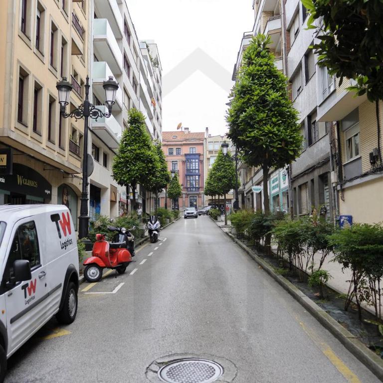 Ático Quintana I - con terraza, vistas a la ciudad, en el centro, con Wifi y garaje - Apartamento con ducha - 34