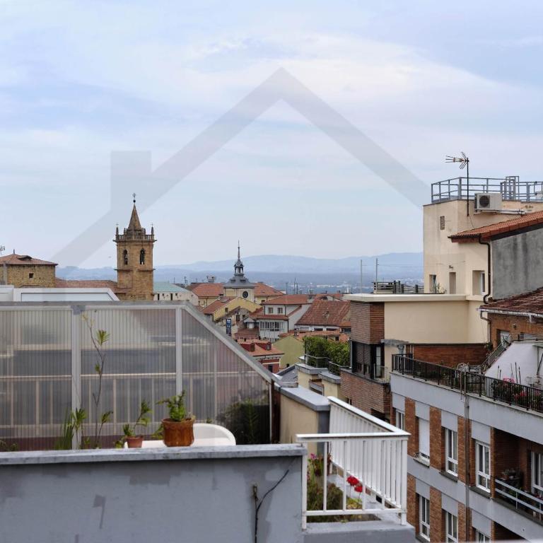 Ático Quintana I - con terraza, vistas a la ciudad, en el centro, con Wifi y garaje - Apartamento con ducha - 7