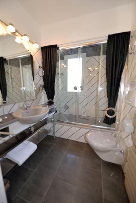 9 chambres spa hamman sauna Piscine chauffée poss - Villa - 82