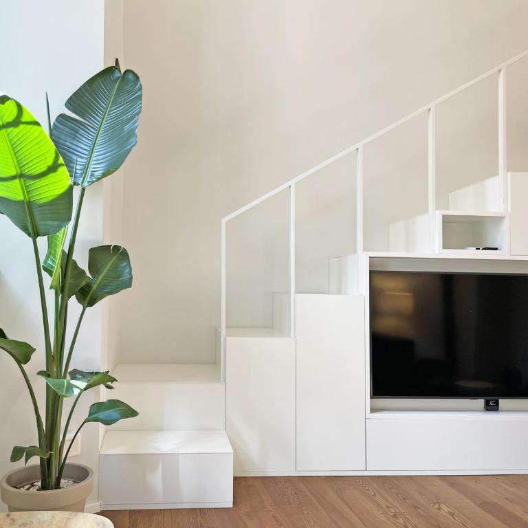 "La Portineria" Charming Apartment Old Town Como Lake - Two-Bedroom Apartment - 11