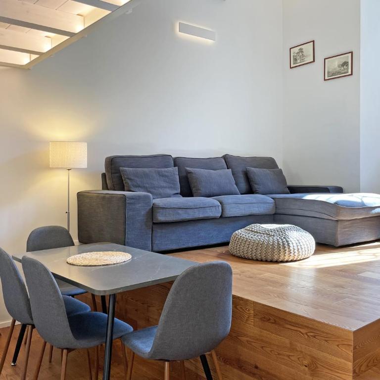 "La Portineria" Charming Apartment Old Town Como Lake - Two-Bedroom Apartment - 2