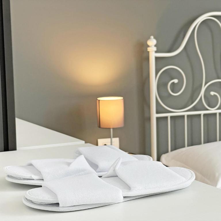 "La Portineria" Charming Apartment Old Town Como Lake - Two-Bedroom Apartment - 17