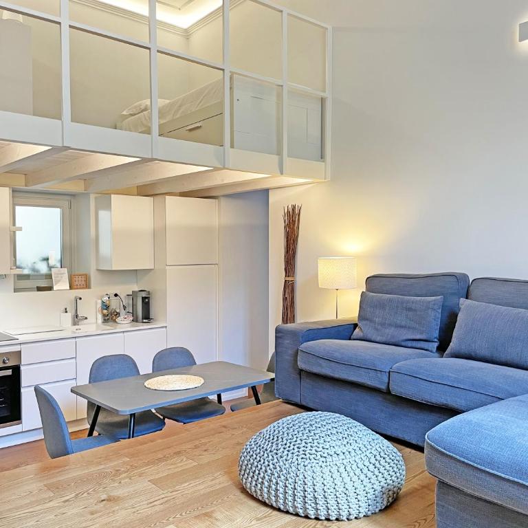 "La Portineria" Charming Apartment Old Town Como Lake - Two-Bedroom Apartment - 23