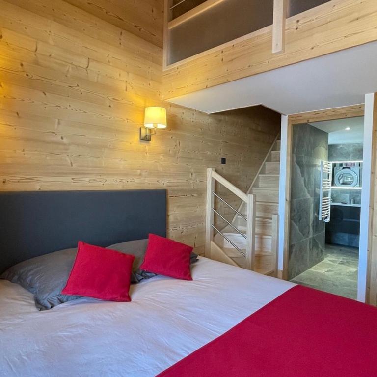 Appartement Alpin Chaleureux avec Sauna et Parking à La Rosière - FR-1-275-190 - Apartment - 10