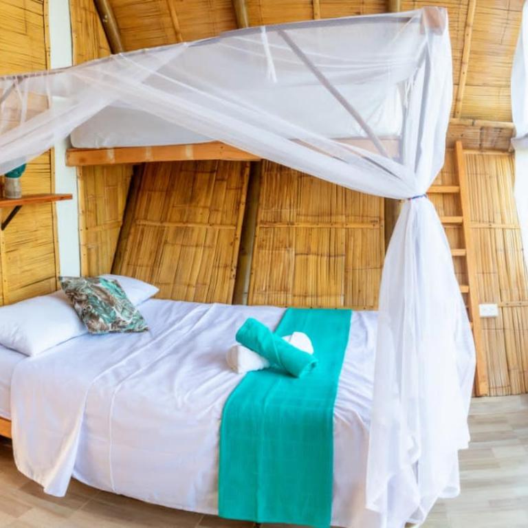 UUTTAAKA Eco-Hotel - Habitación Triple - 13