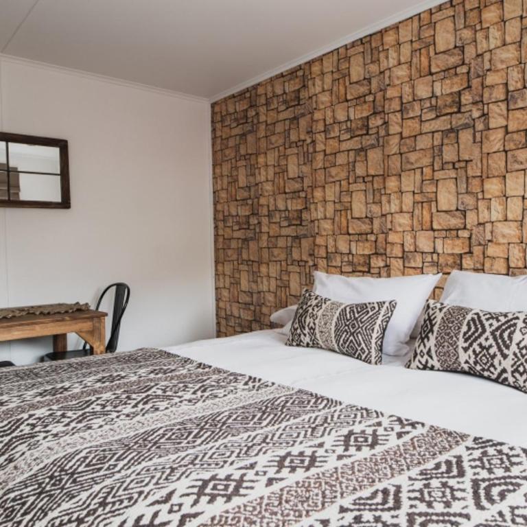 Hostal Lago Cóndor - Habitación Doble - 1 o 2 camas - 2