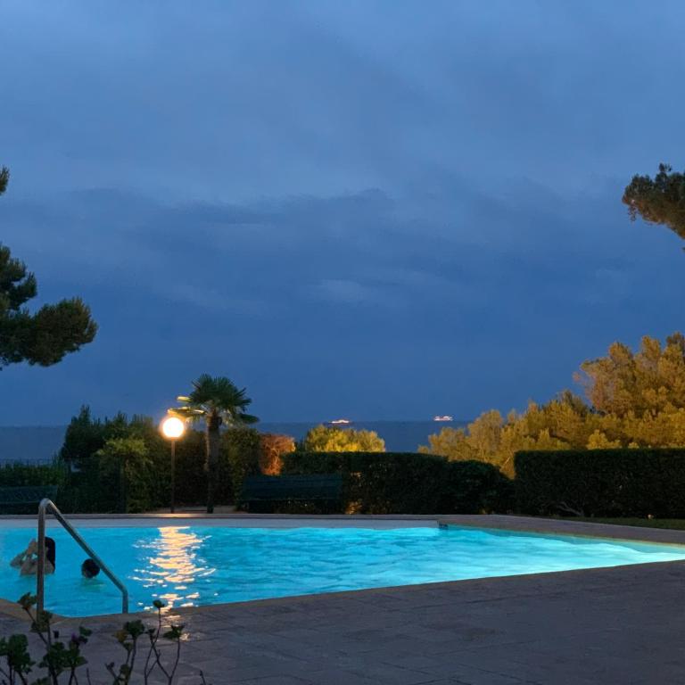 Les 2 frères - Vue mer panoramique solarium - les Sablettes - Appartement 2 Chambres - 24