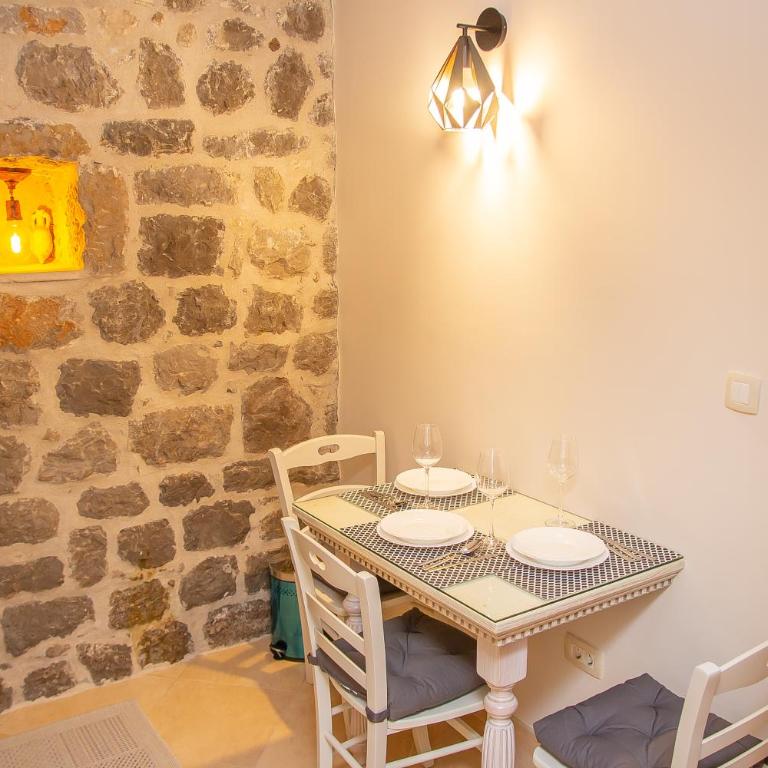 Palazzo Uniqato seafront - Two-Bedroom Apartment - 2