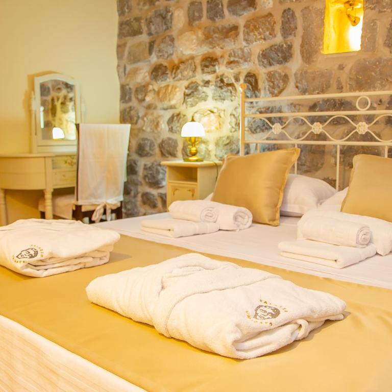 Palazzo Uniqato seafront - Two-Bedroom Apartment - 42