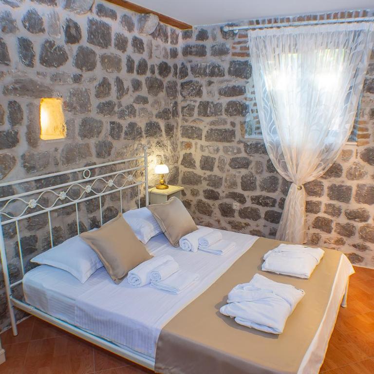 Palazzo Uniqato seafront - Two-Bedroom Apartment - 51