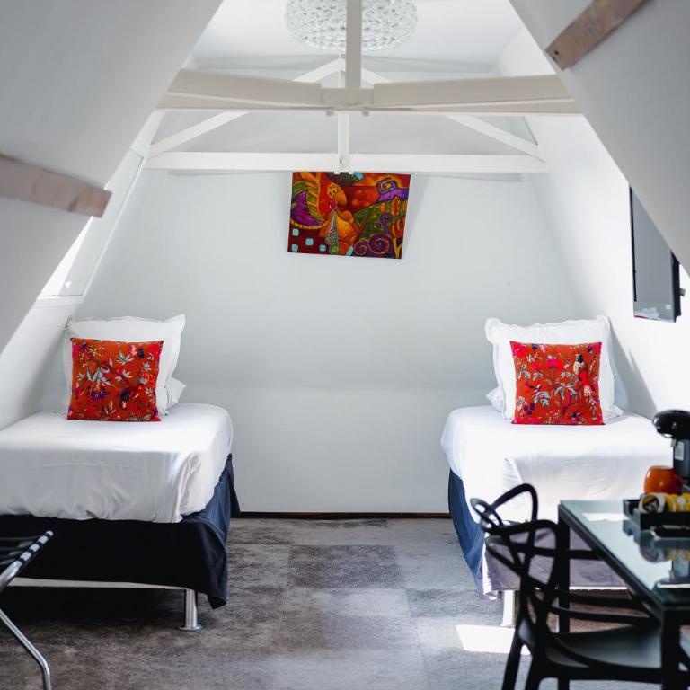 Le Manoir Hôtel - Suite Familiale Mansardée - 7
