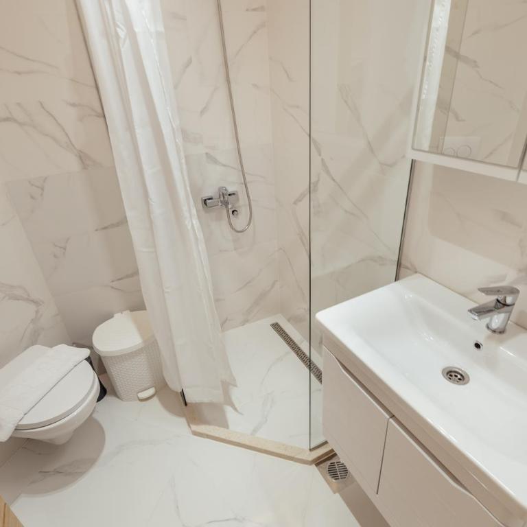 Guesthouse Villa Stari Grad - Deluks Trokrevetna Soba - 3