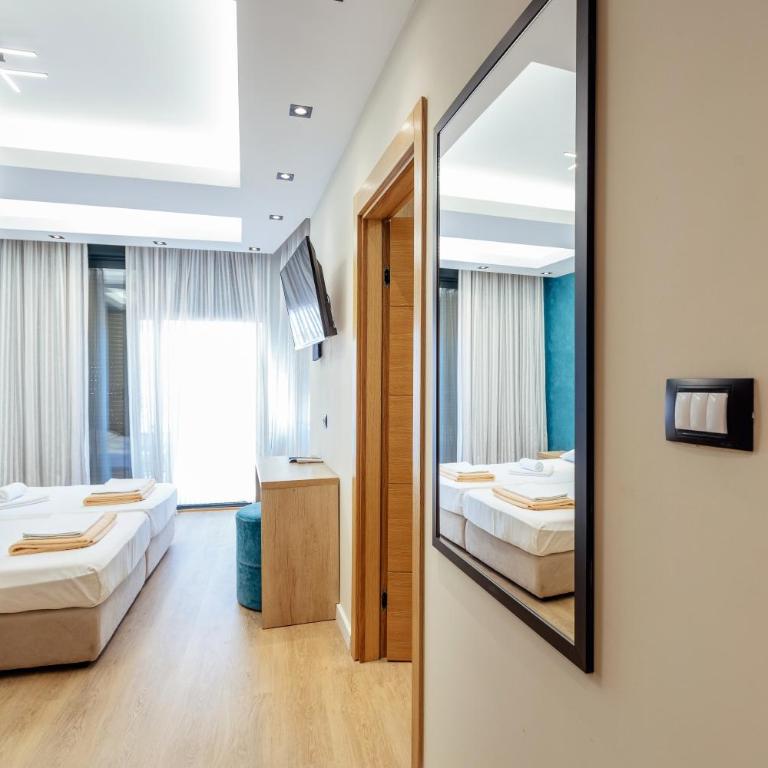 Guesthouse Villa Stari Grad - Deluks Trokrevetna Soba - 1