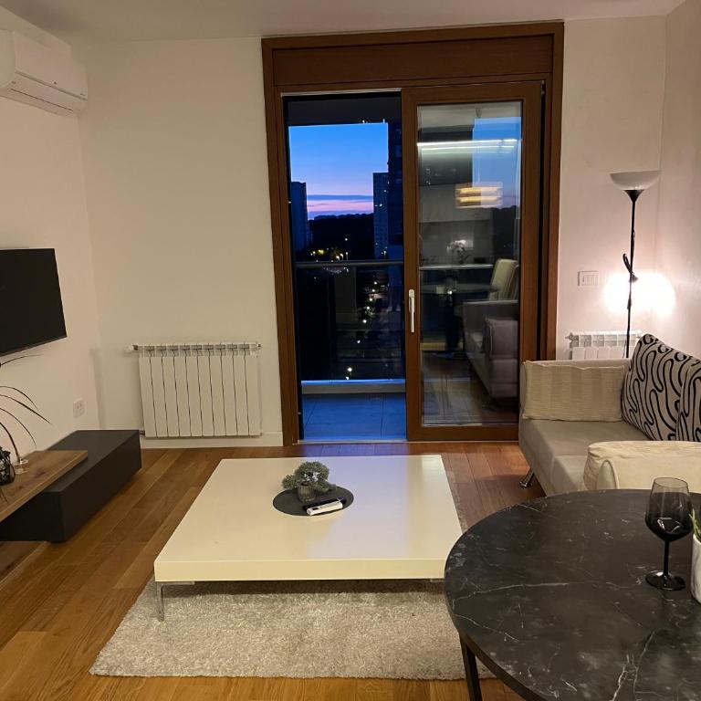 THE FIVE-New Belgrade Apartment - Apartman sa 1 Spavaćom Sobom - 3