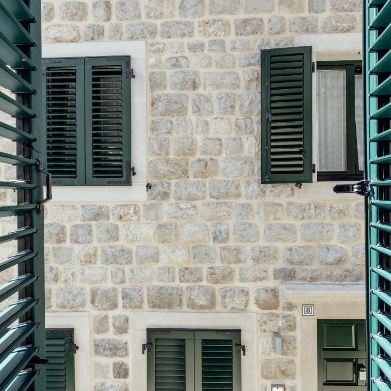 Guesthouse Villa Stari Grad - Deluks Dvokrevetna Soba sa Bračnim Krevetom - 8