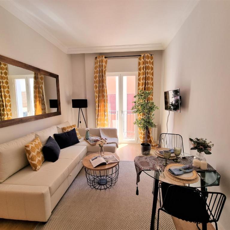 Plaza Ii De Mayo - One-Bedroom Apartment - 16