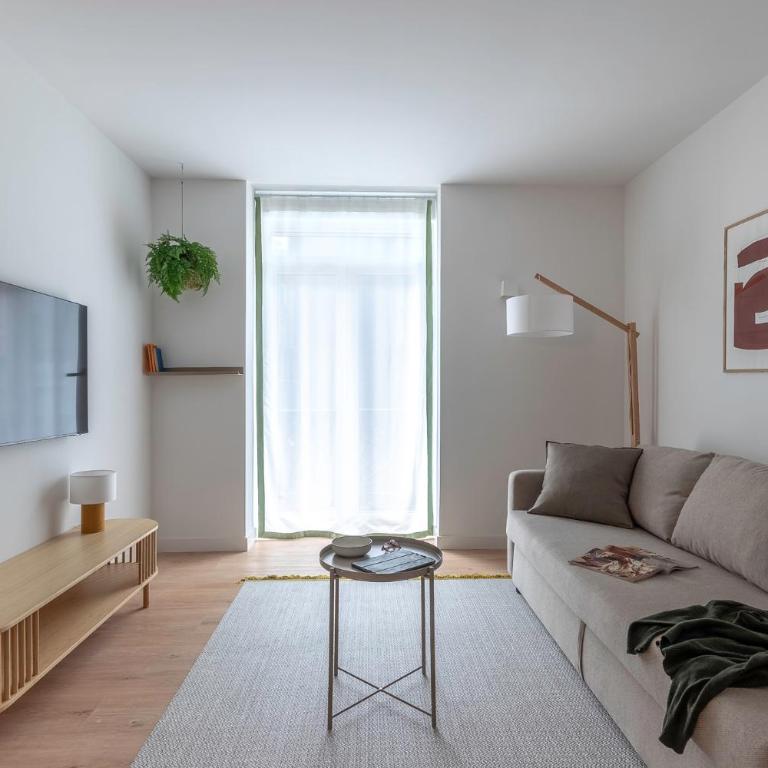 B48 Bilbao Abando - One-Bedroom Apartment - 3