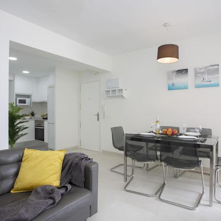 SingularStays Cullera V - Three-Bedroom Apartment - 23
