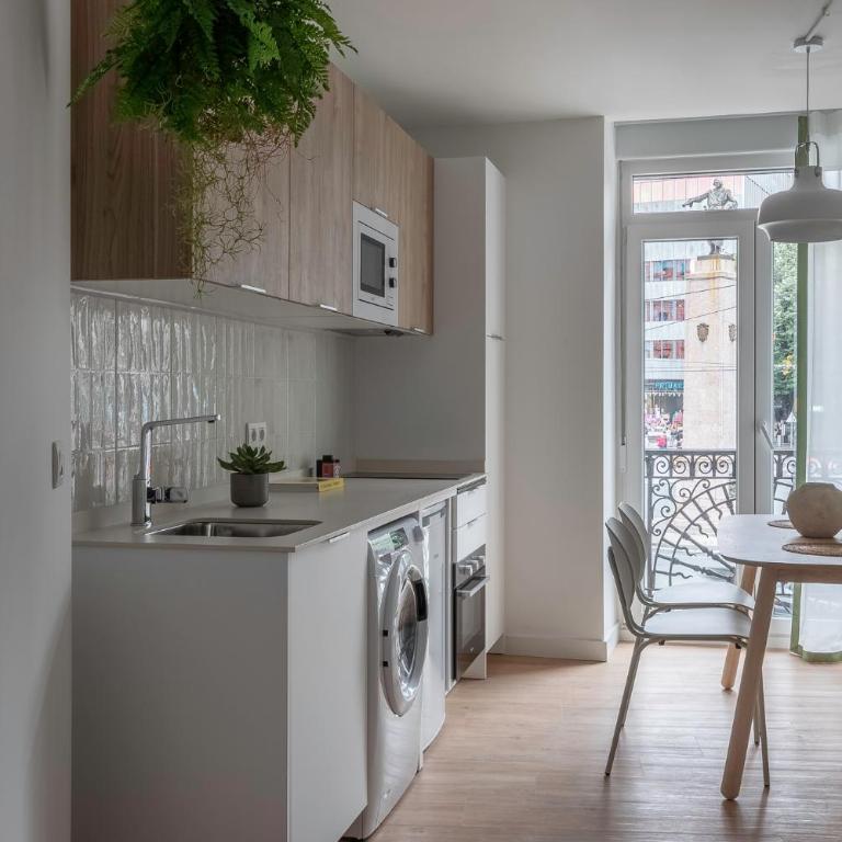 B48 Bilbao Abando - Two-Bedroom Apartment - 4