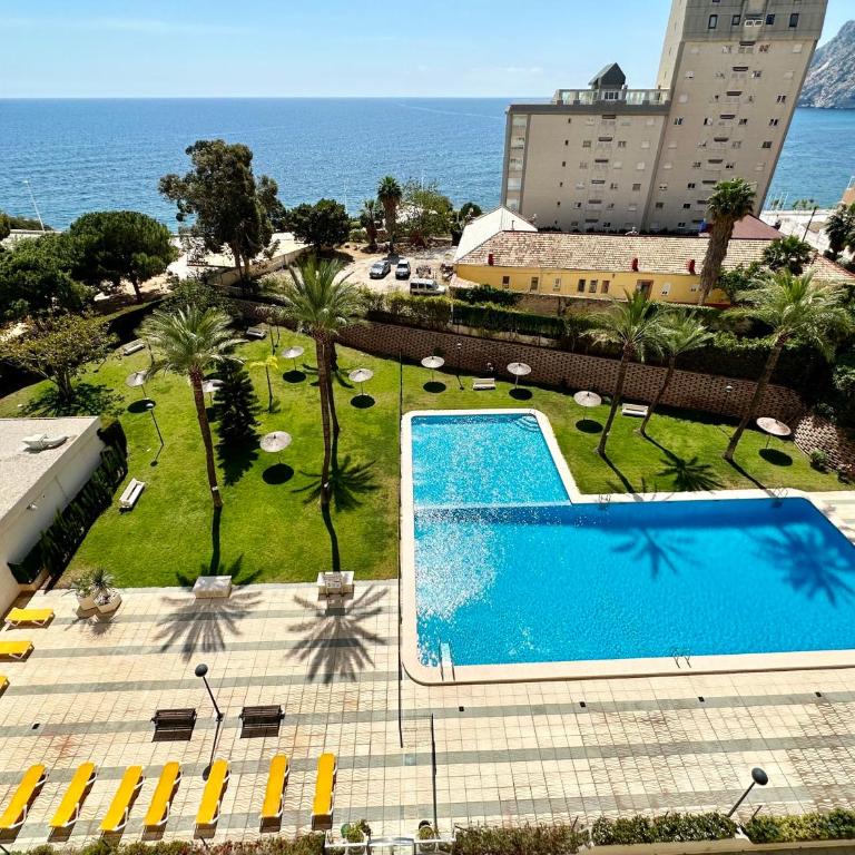 Clubrent - Edf Calpe Place, planta 7, primera linea - Apartamento de 2 dormitorios - 2