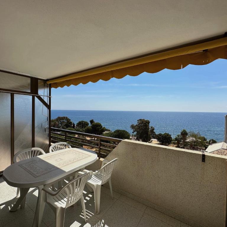Clubrent - Edf Calpe Place, planta 7, primera linea - Apartamento de 2 dormitorios - 18