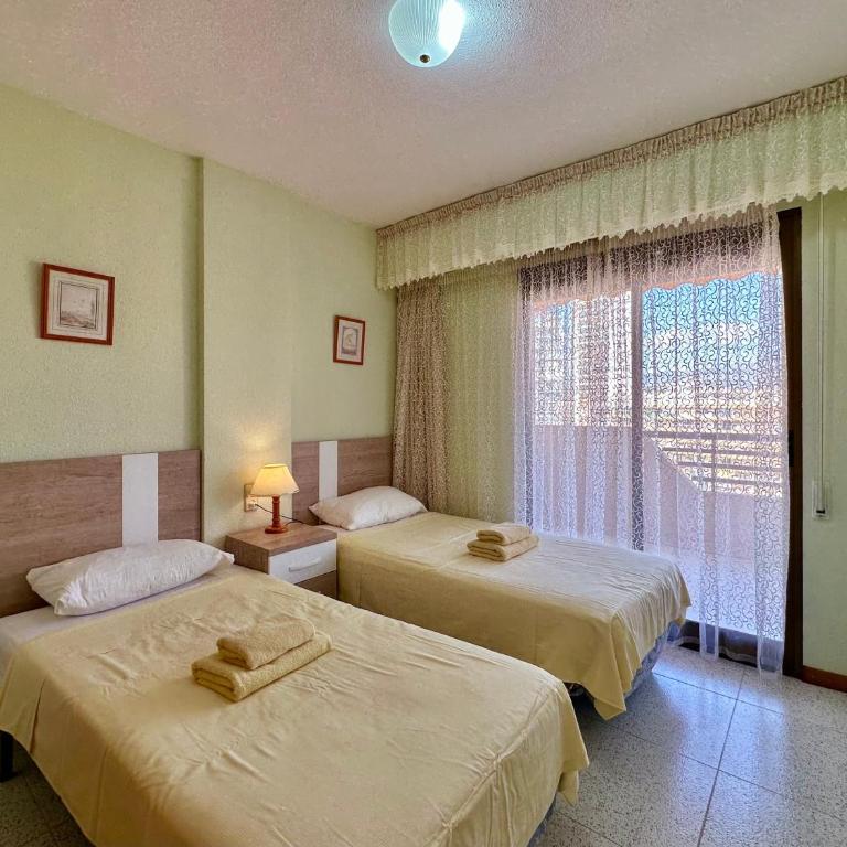Clubrent - Edf Calpe Place, planta 7, primera linea - Apartamento de 2 dormitorios - 10