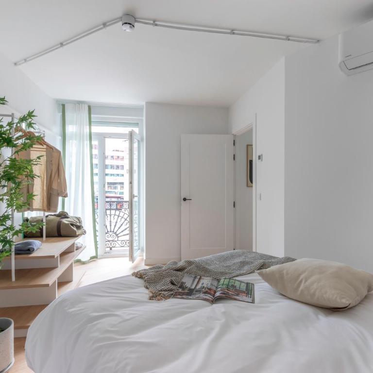 B48 Bilbao Abando - Deluxe Apartment - 12