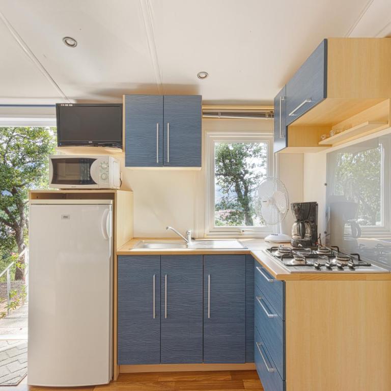 Camping du Grand Batailler - Mobile Home - 11
