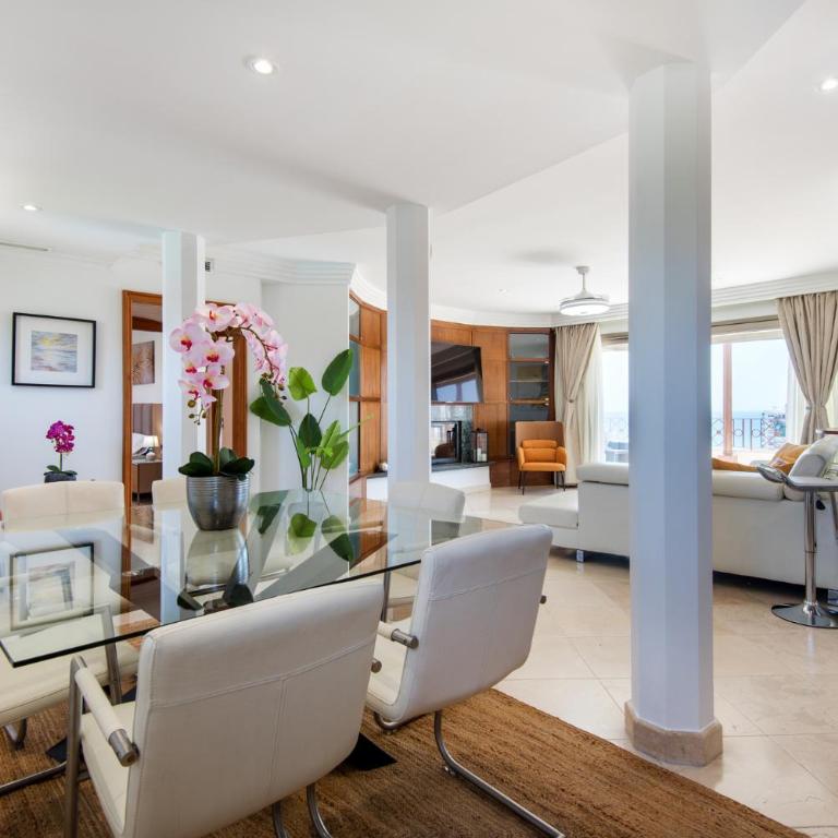 PH BELLAGIO: Luxurious and Romantic duplex penthouse with PRIVATE POOL & sea views - Three-Bedroom Apartment - 12